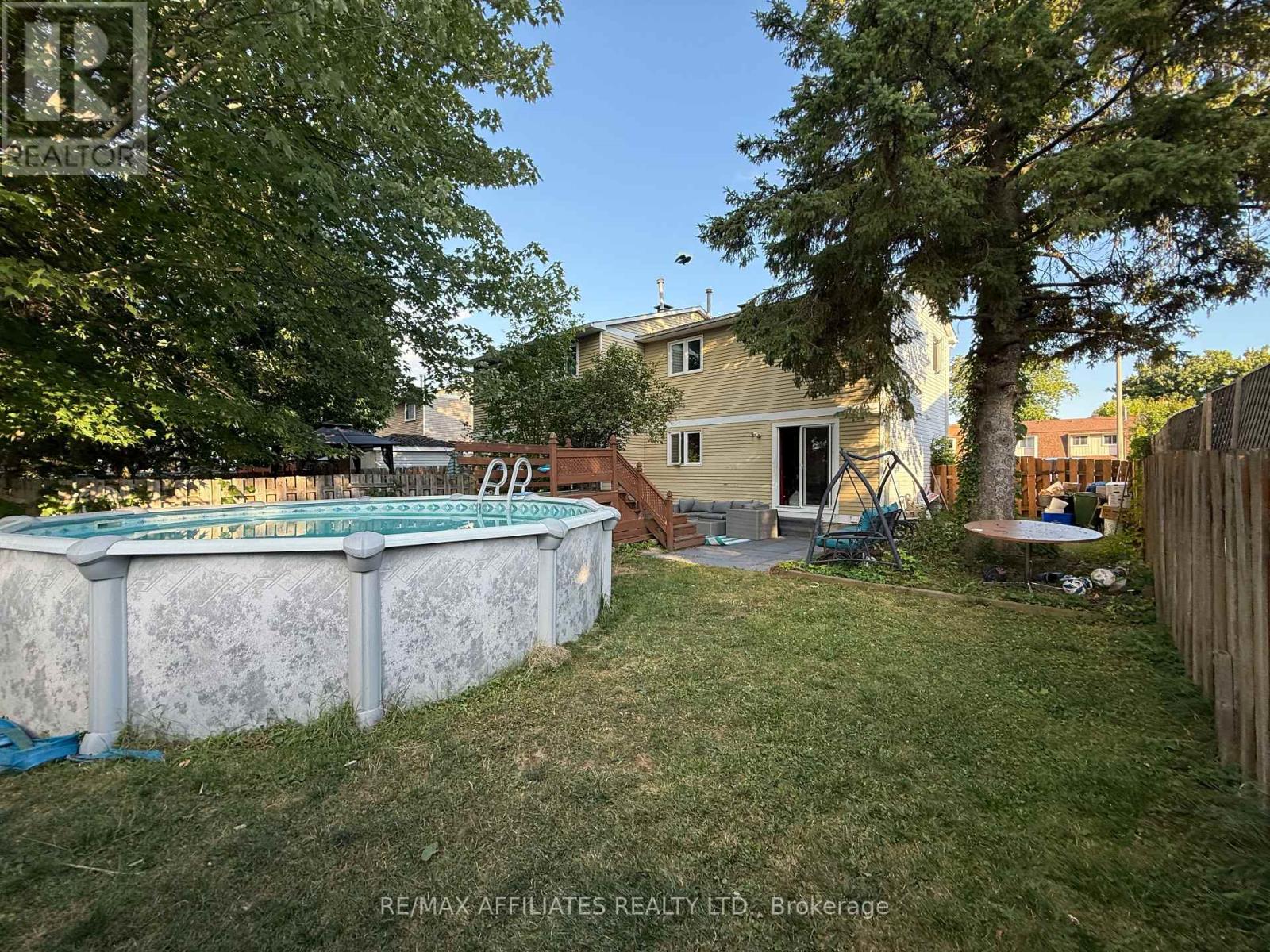 Photo 35 of 295 Pintail Terrace, Ottawa ON