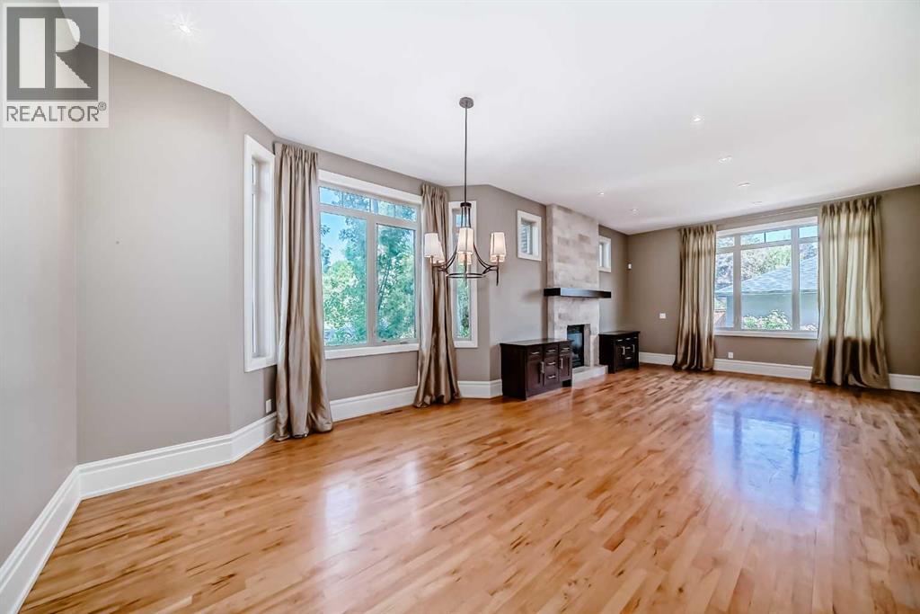 Single Family House for Sale in   Street NW Banff Trail Calgary 