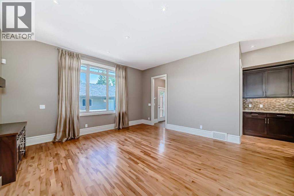 Single Family House for Sale in   Street NW Banff Trail Calgary 