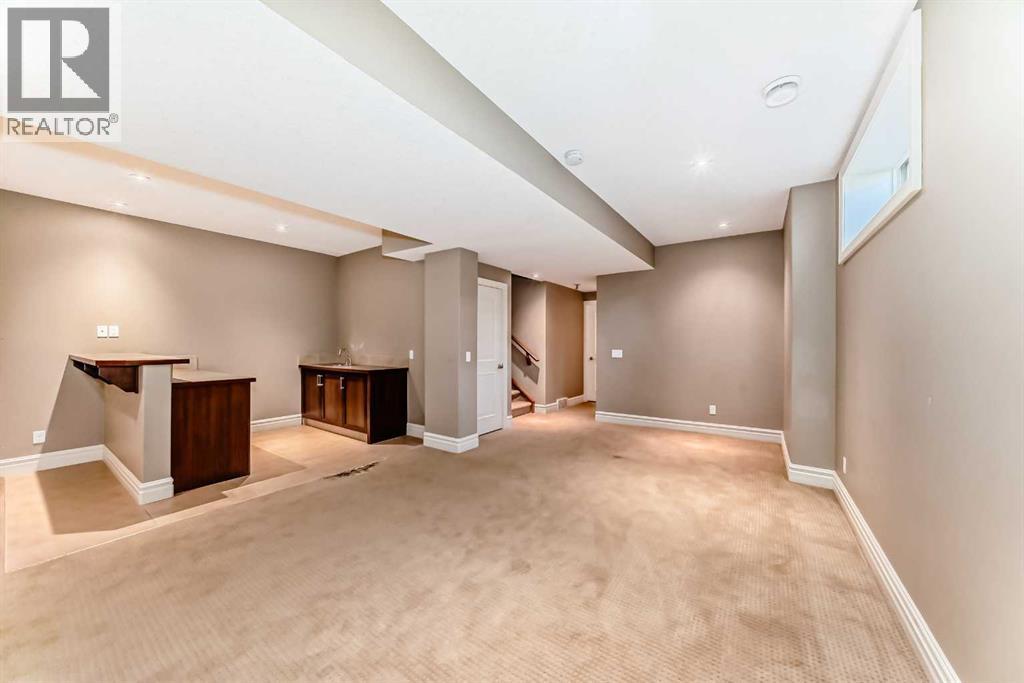 Single Family House for Sale in   Street NW Banff Trail Calgary 