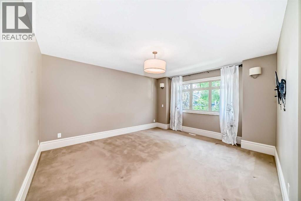 Single Family House for Sale in   Street NW Banff Trail Calgary 