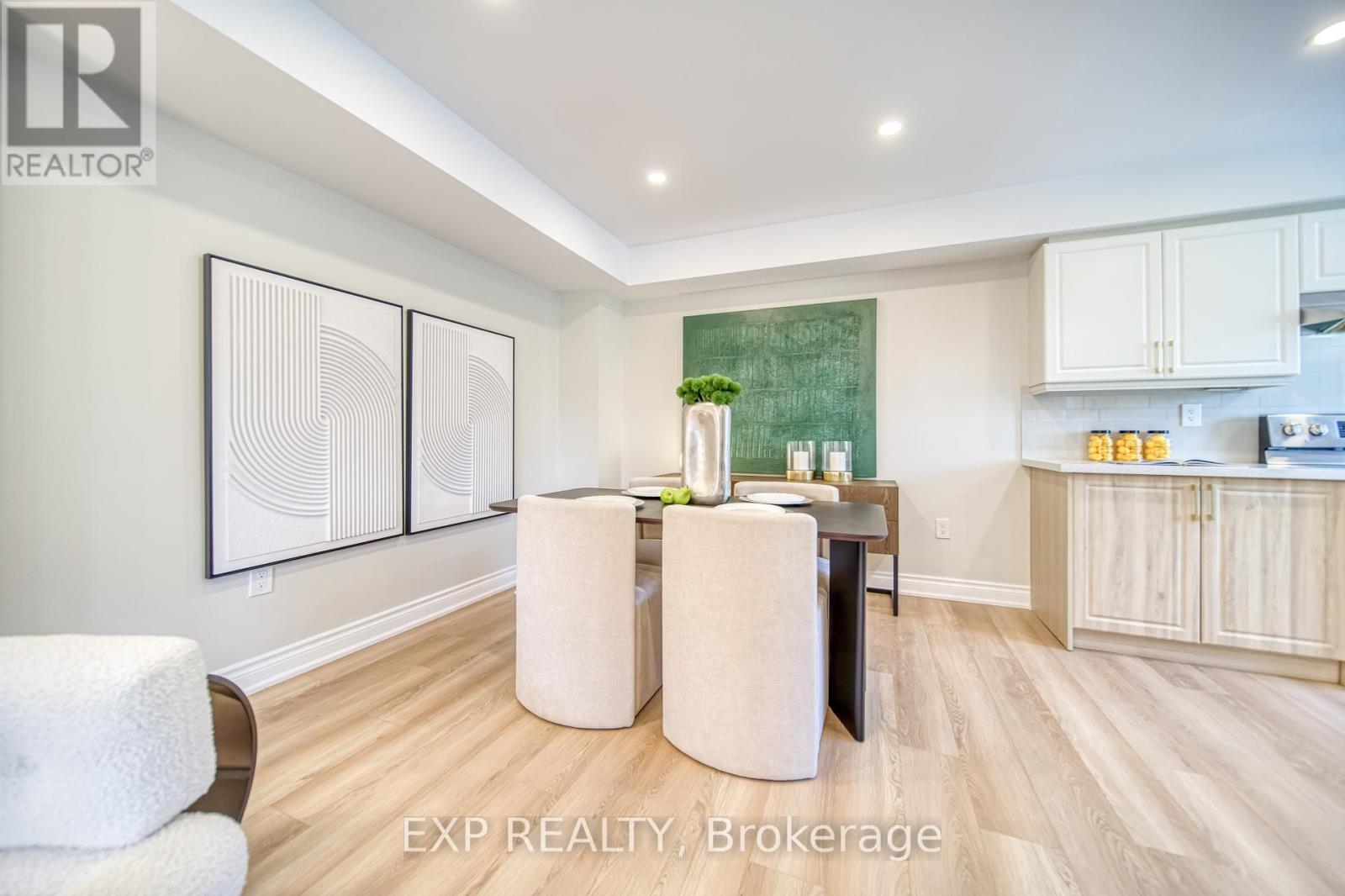 Photo 21 of 40 Deans Drive, Toronto ON