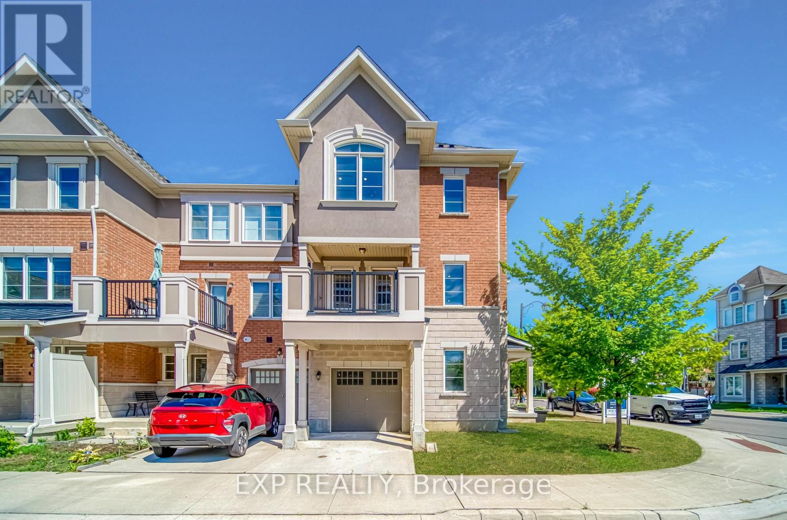 Photo 3 of 40 Deans Drive, Toronto ON