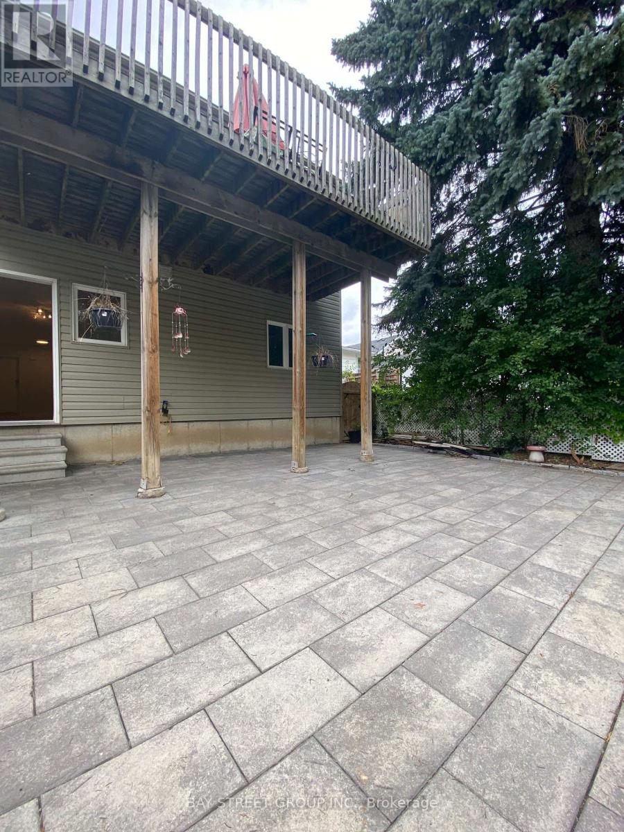 Photo 12 of Lower Level 343 Pine Avenue, Oshawa ON