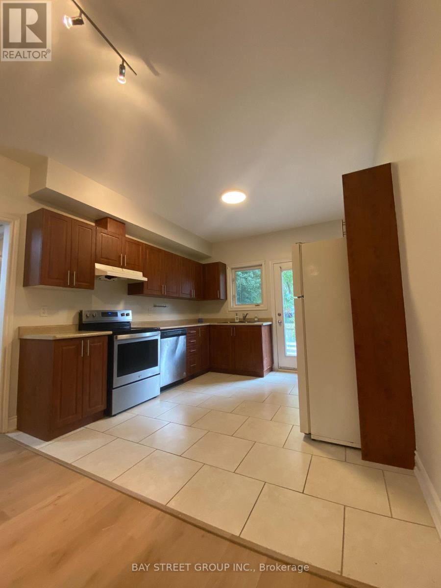 Photo 5 of Lower Level 343 Pine Avenue, Oshawa ON