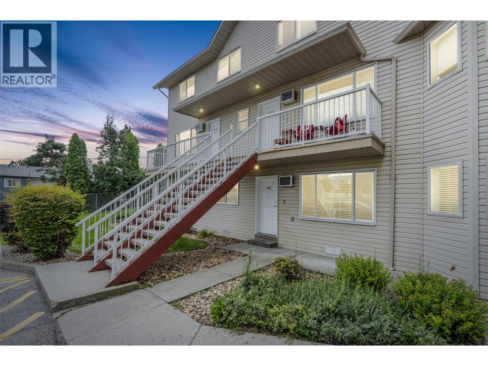 Photo 1 of 4202 Alexis Park Drive Unit 101, Vernon BC