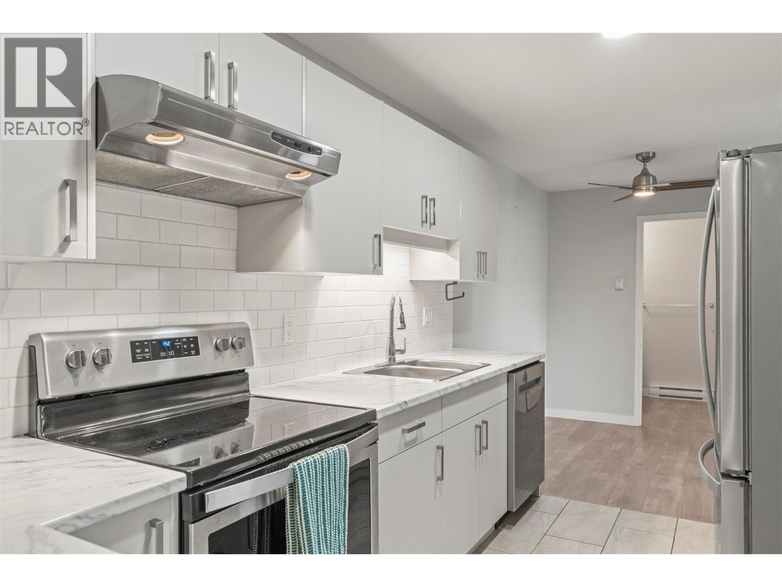 Photo 11 of 4202 Alexis Park Drive Unit 101, Vernon BC