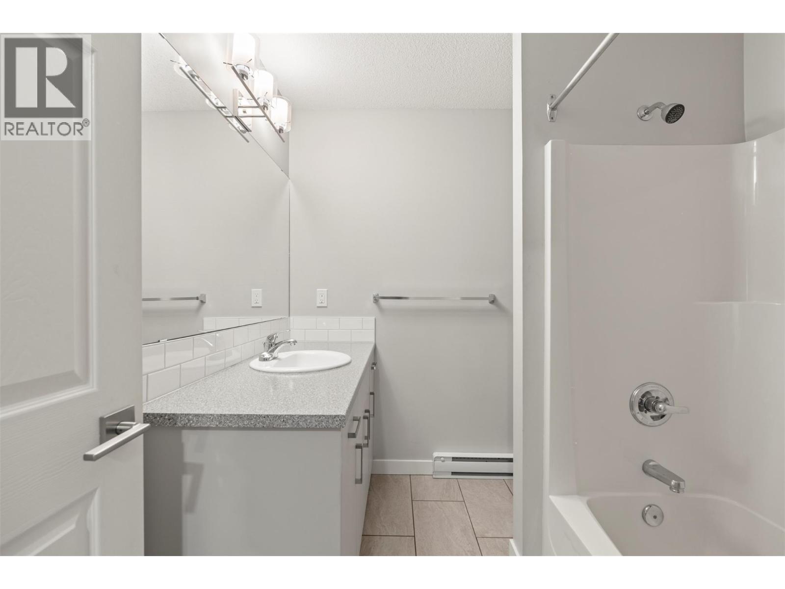 Photo 21 of 4202 Alexis Park Drive Unit 101, Vernon BC