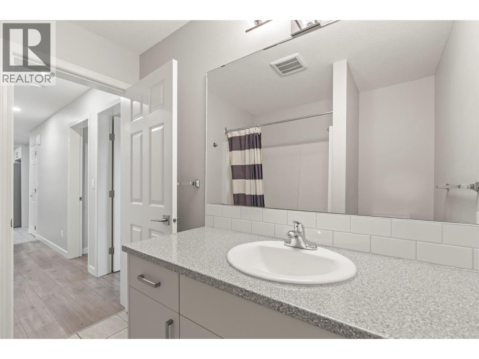 Photo 22 of 4202 Alexis Park Drive Unit 101, Vernon BC