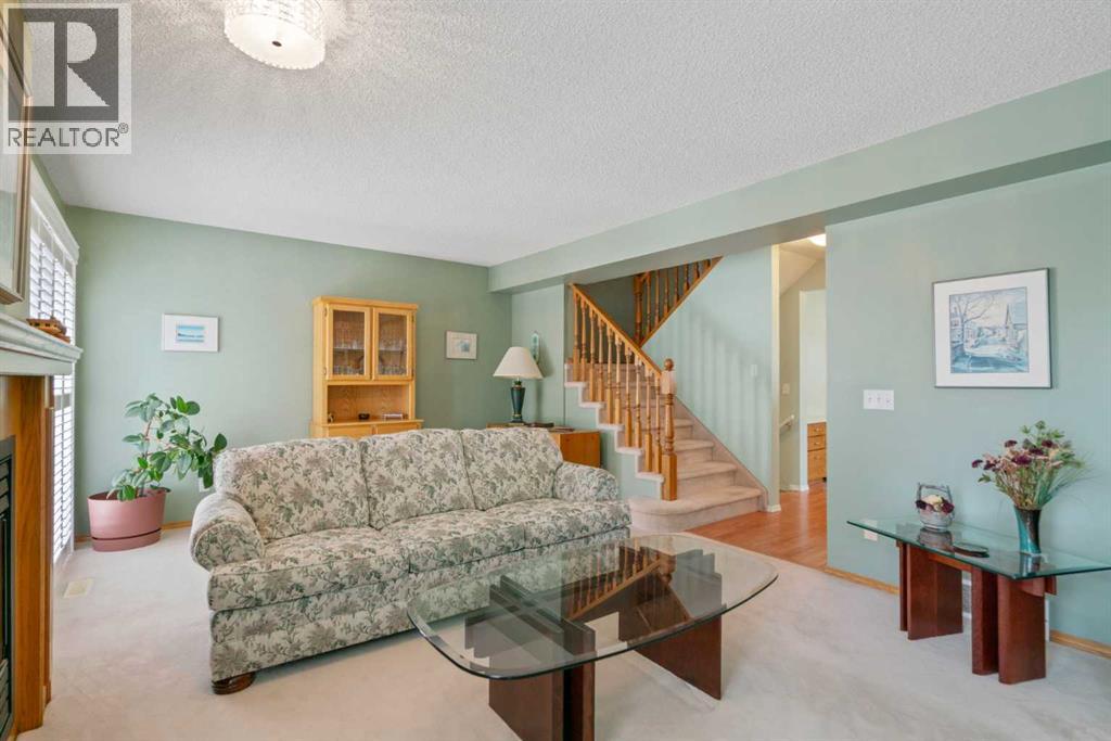 Single Family House for Sale in  Scenic Gardens NW Scenic Acres Calgary 