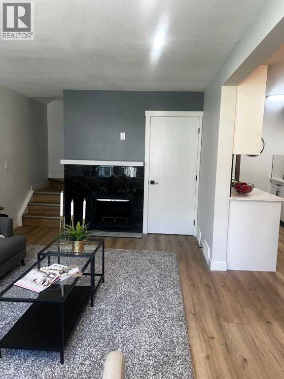 404, 544 Blackthorn Road NE, Calgary, Alberta