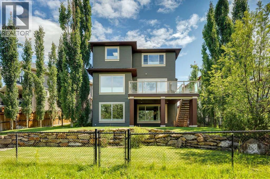 Single Family House for Sale in  Tuscany Summit Green NW Tuscany Calgary 