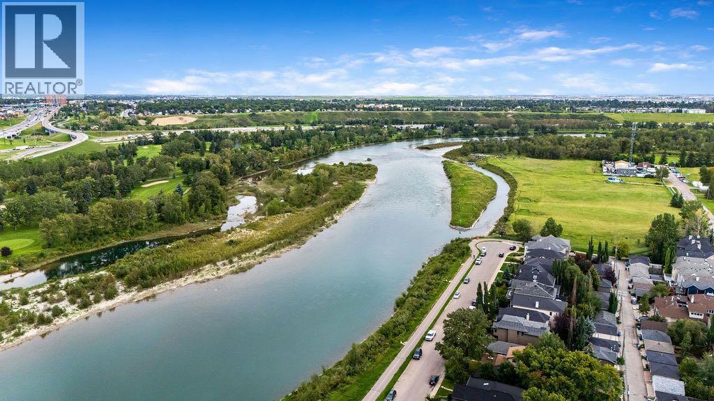 Single Family House for Sale in    Street SE Inglewood Calgary 