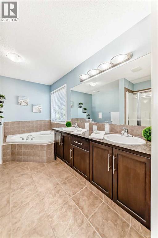 Single Family House for Sale in  Everwoods Green SW Evergreen Calgary 