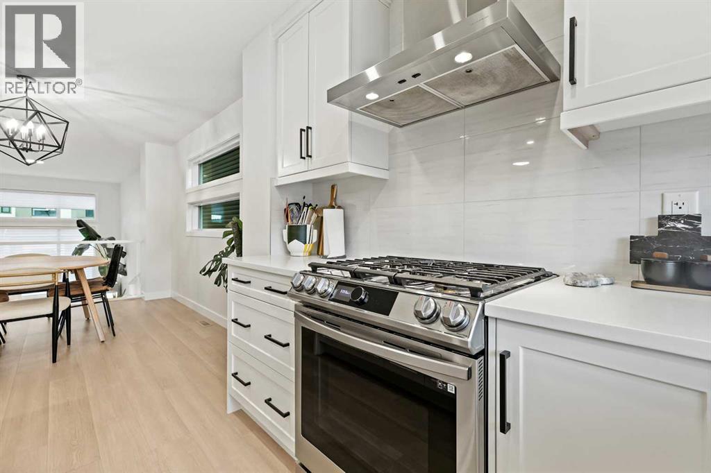 Photo 12 of 358 Wolf Creek Manor Se, Calgary AB