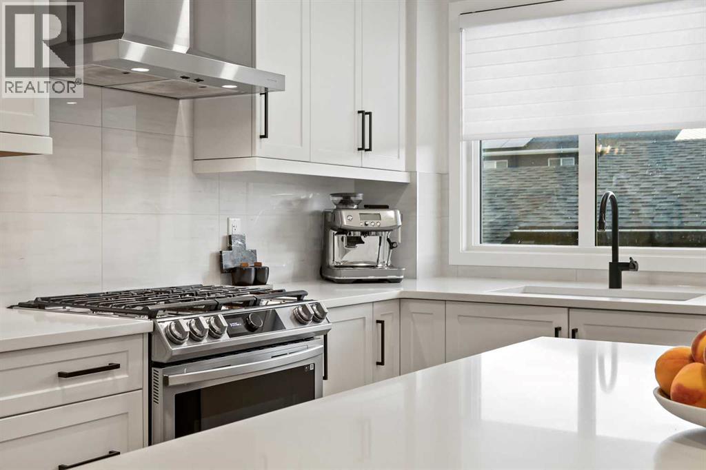 Photo 23 of 358 Wolf Creek Manor Se, Calgary AB