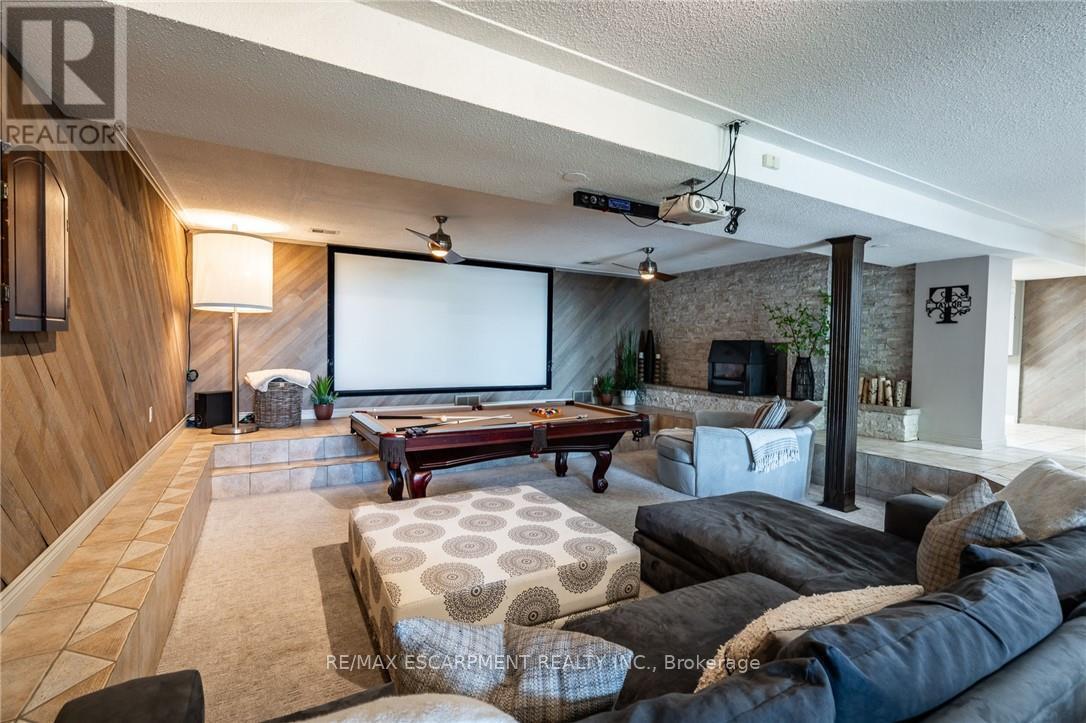 Photo 24 of 822 Danforth Place, Burlington ON