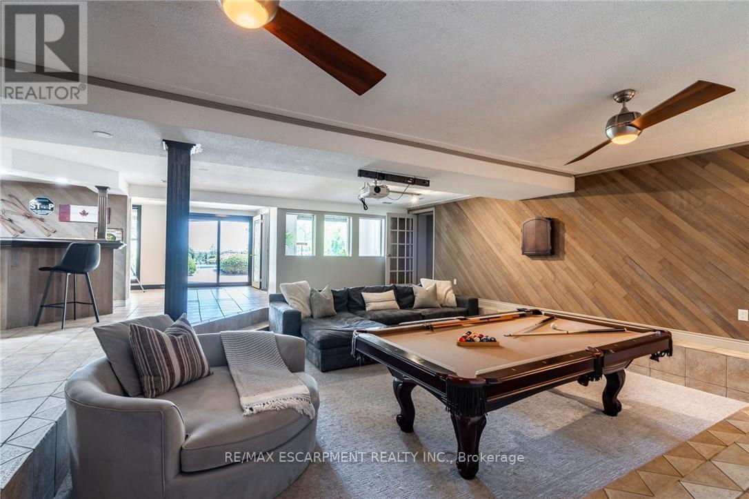 Photo 25 of 822 Danforth Place, Burlington ON