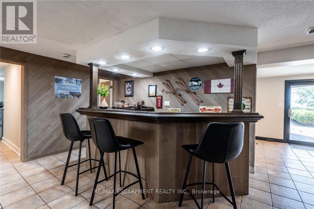 Photo 28 of 822 Danforth Place, Burlington ON