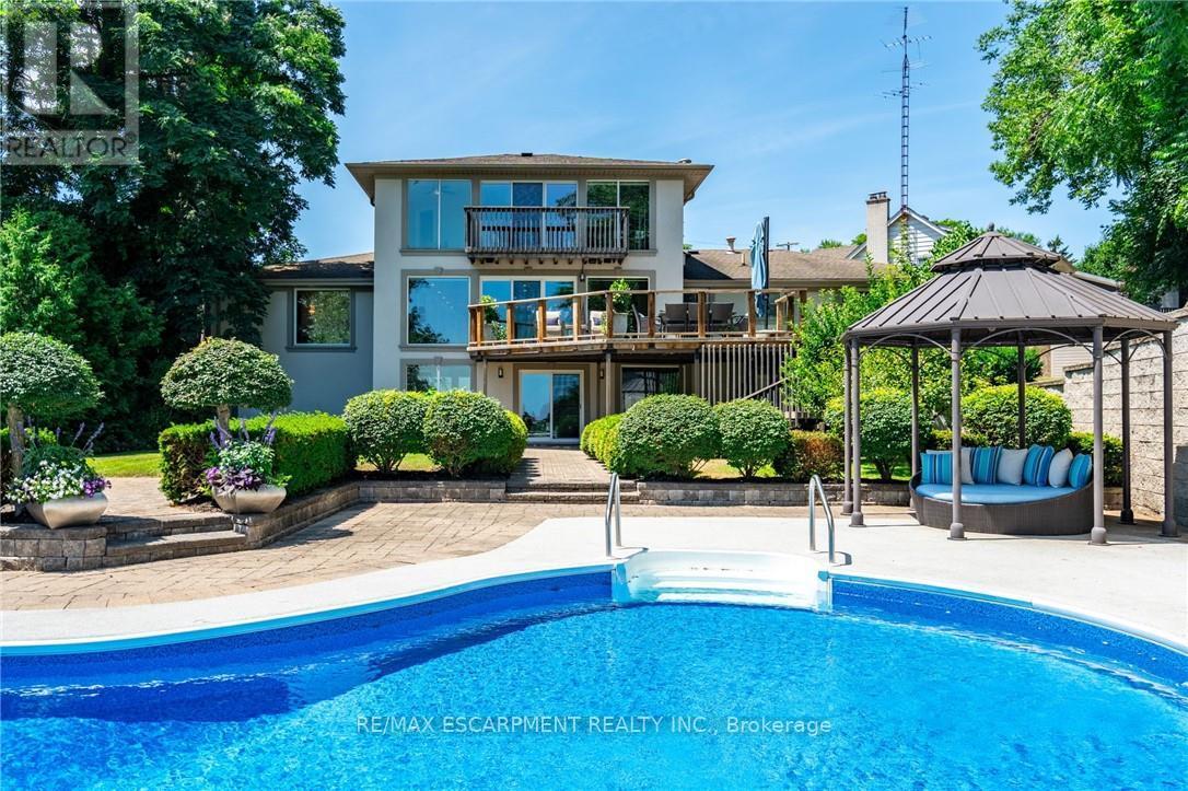Photo 39 of 822 Danforth Place, Burlington ON