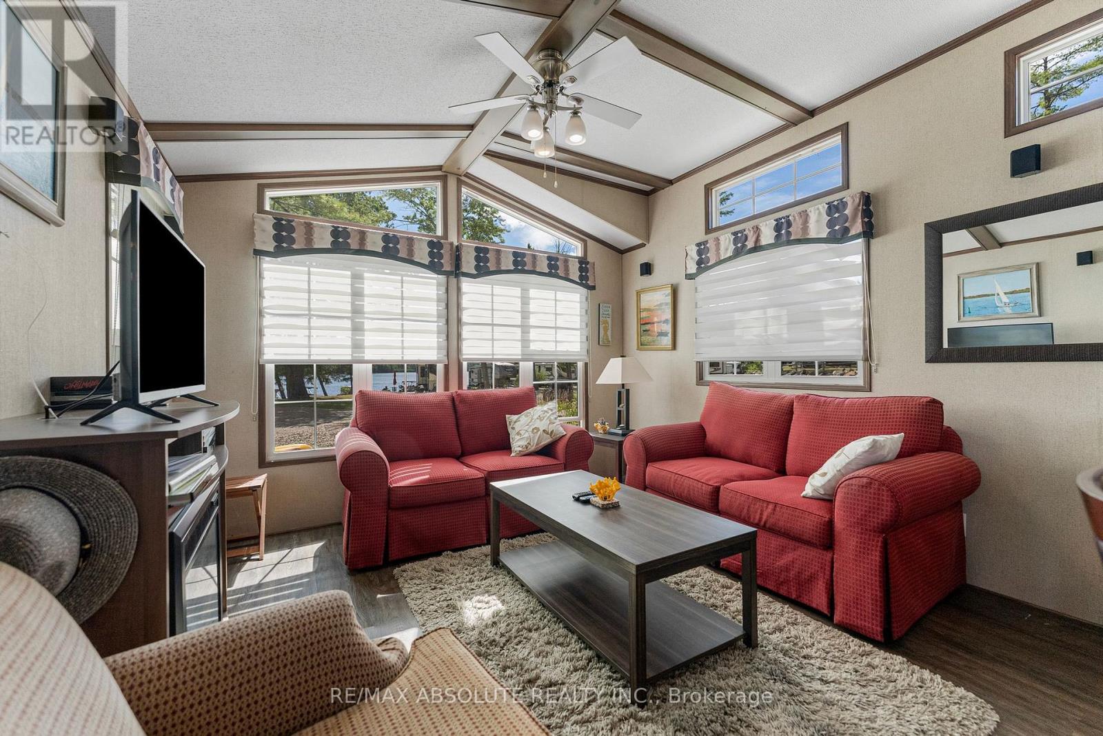 Photo 9 of 92 Bingham Drive, Horton ON