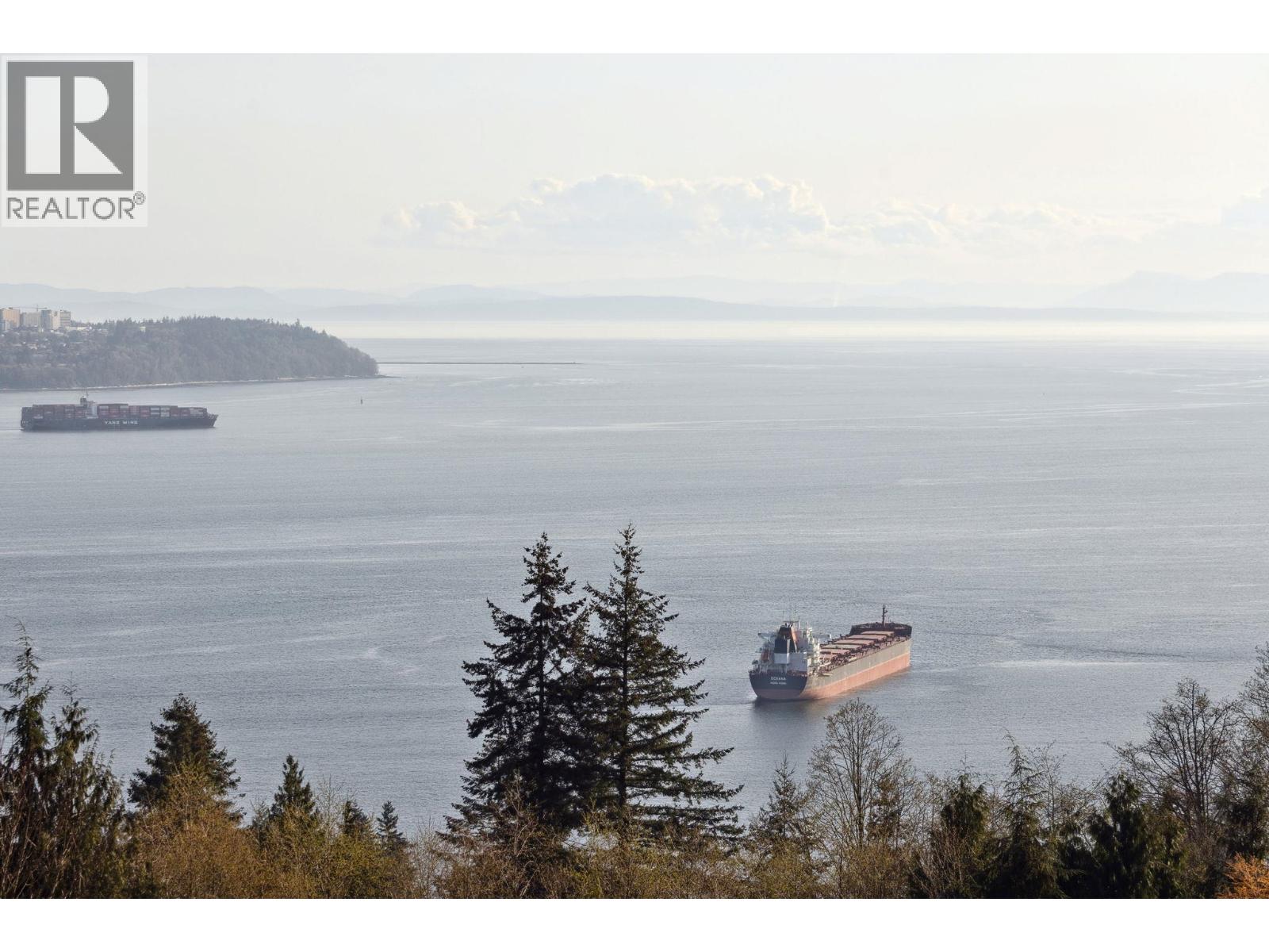 302 3131 DEER RIDGE DRIVE, West Vancouver