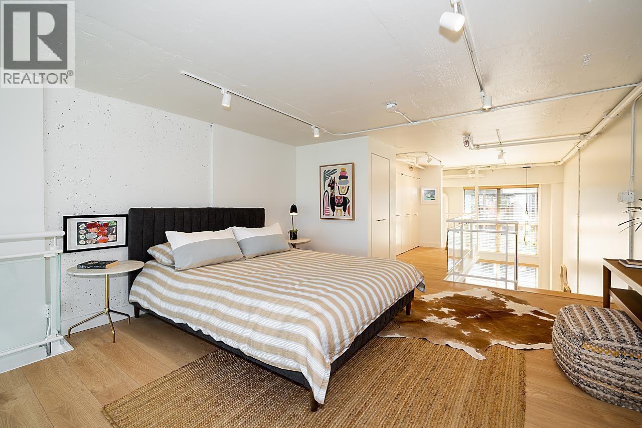 Photo 22 of 403 1529 W 6th Avenue, Vancouver BC