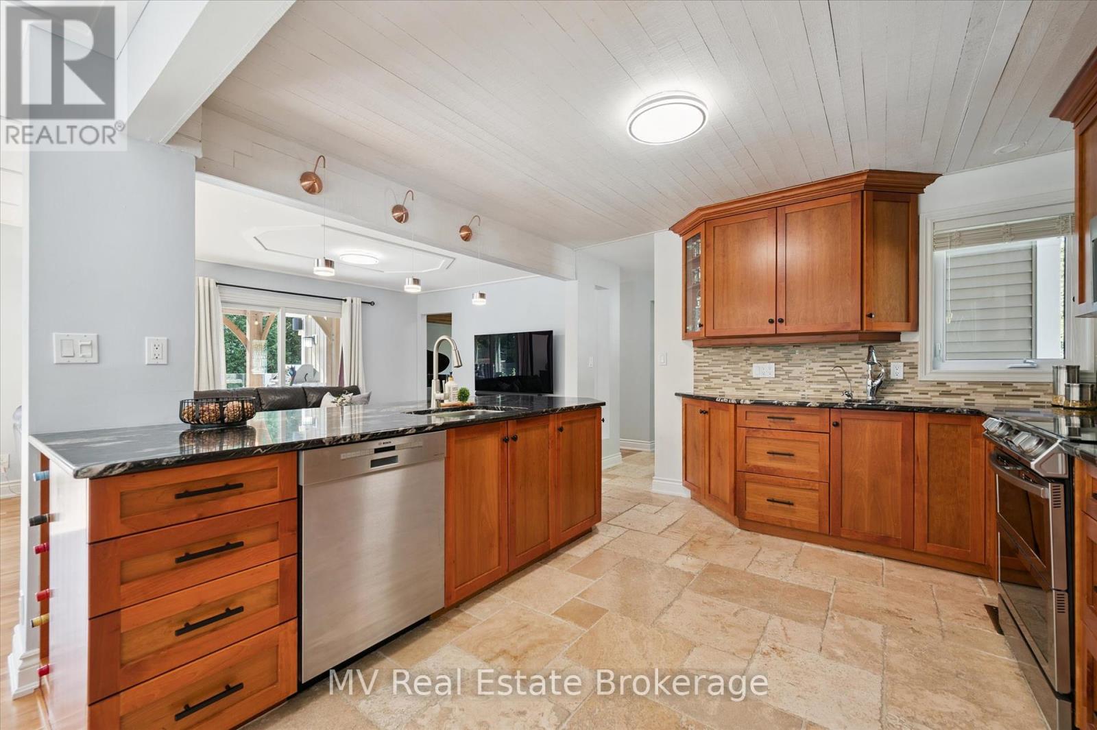 Photo 14 of 453 Mill Street, Centre Wellington ON