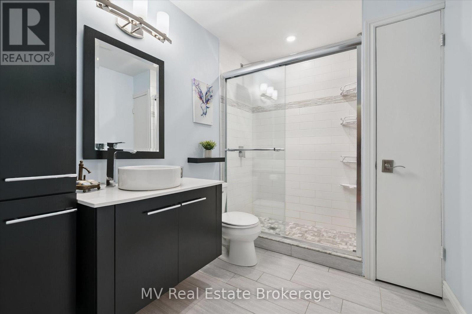 Photo 22 of 453 Mill Street, Centre Wellington ON
