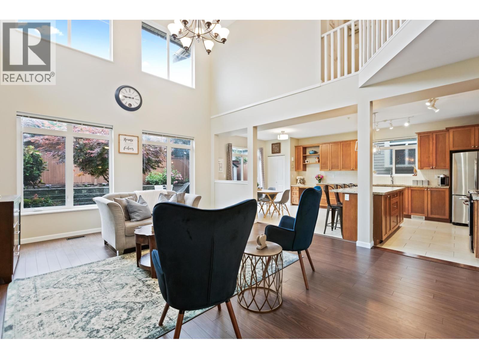 Photo 10 of 10138 241 A Street, Maple Ridge BC