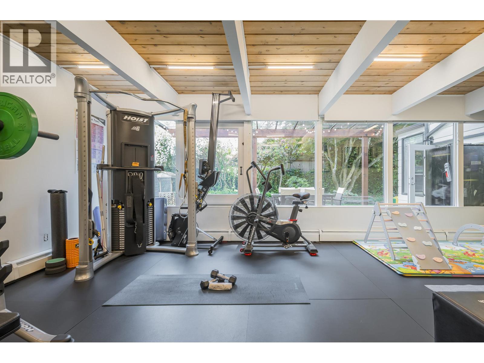 Photo 11 of 12350 Carlton Street, Maple Ridge BC