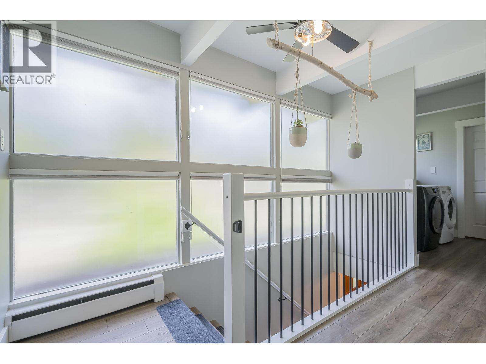 Photo 14 of 12350 Carlton Street, Maple Ridge BC
