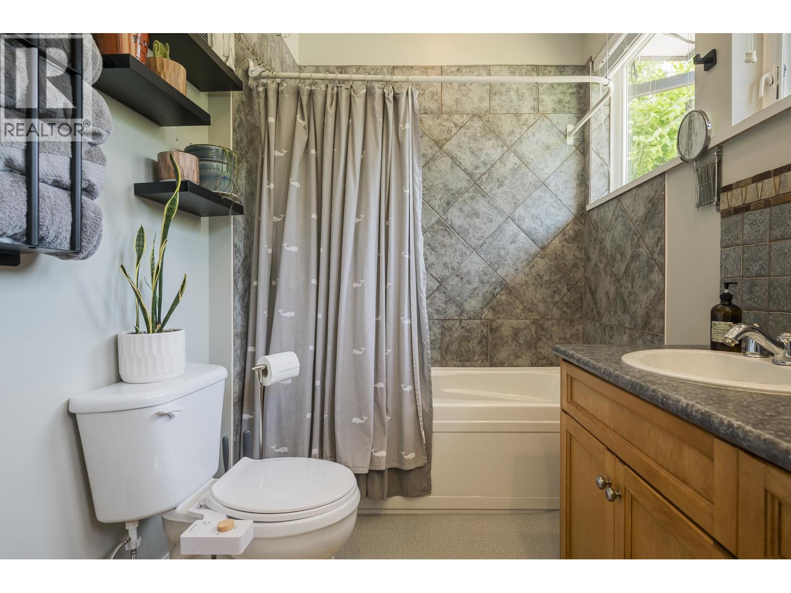 Photo 17 of 12350 Carlton Street, Maple Ridge BC