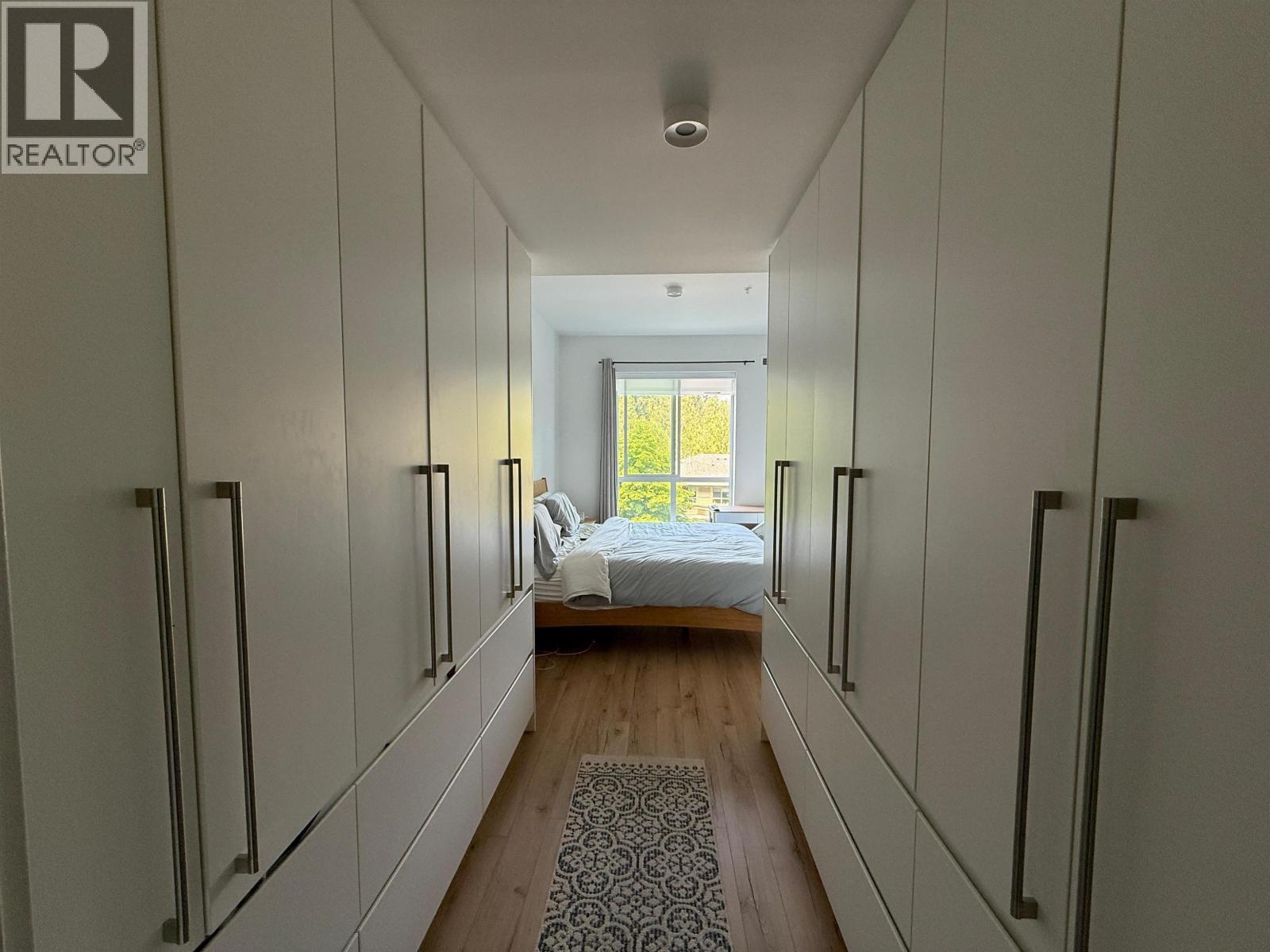Photo 6 of 323 55 Klahanie Drive, Port Moody BC