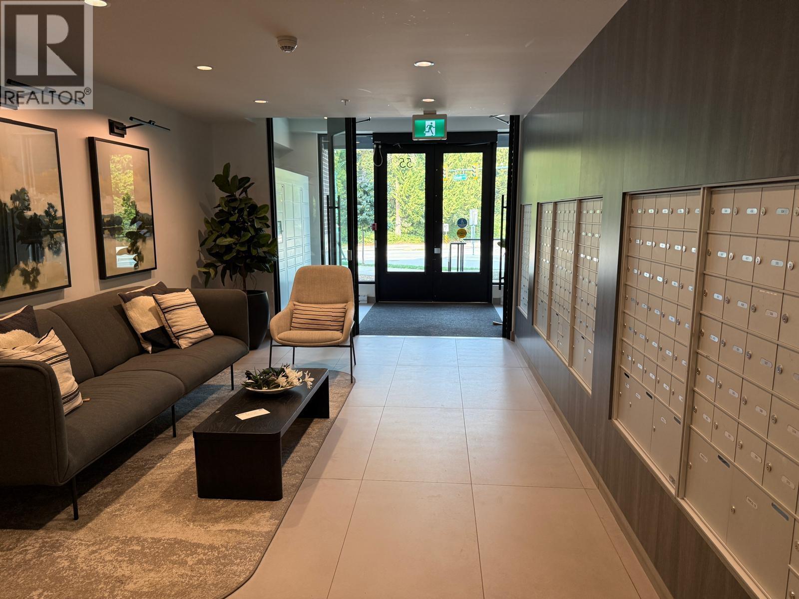 Photo 9 of 323 55 Klahanie Drive, Port Moody BC