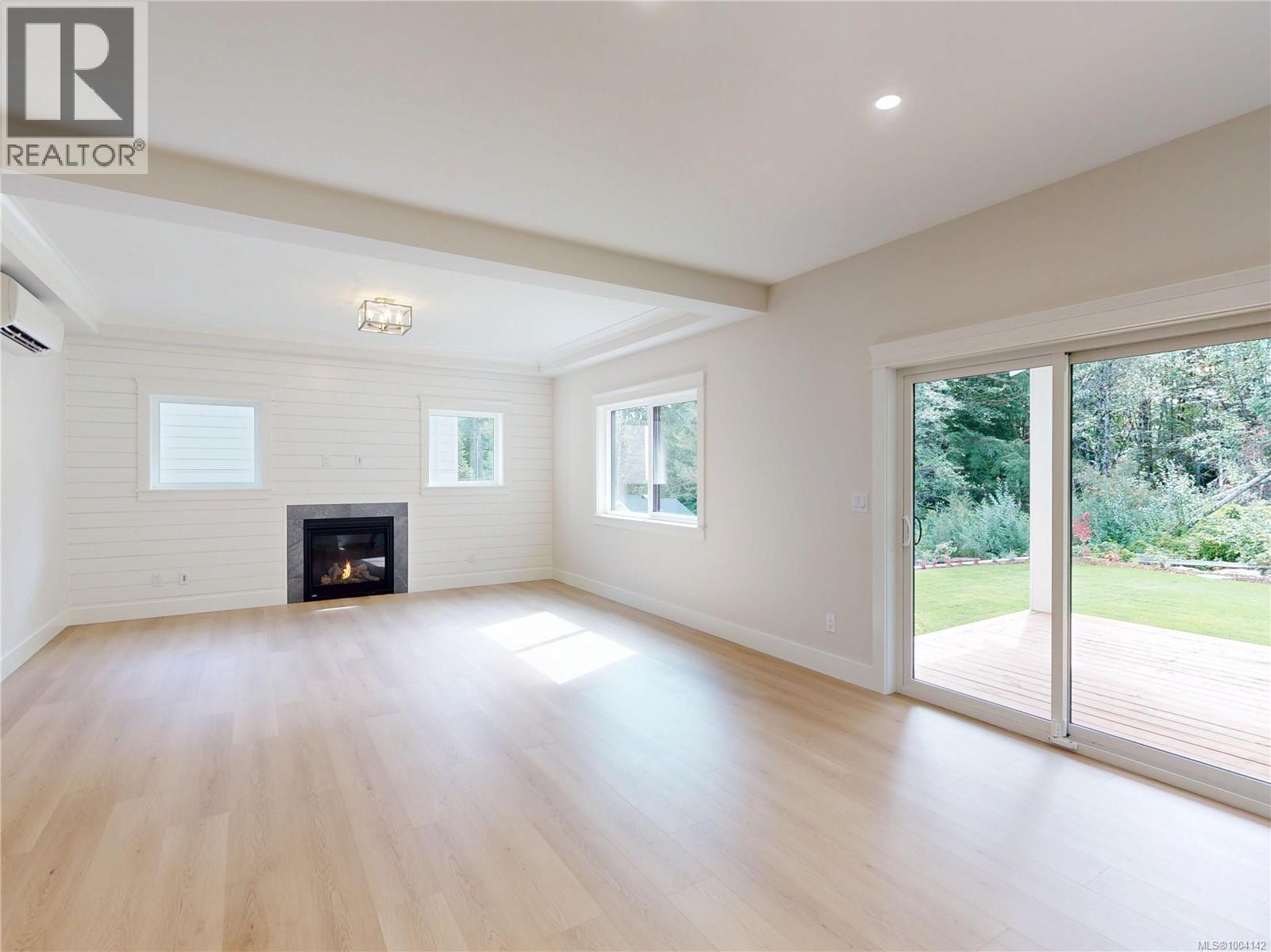 Photo 13 of 6923 Ridgecrest Rd, Sooke BC