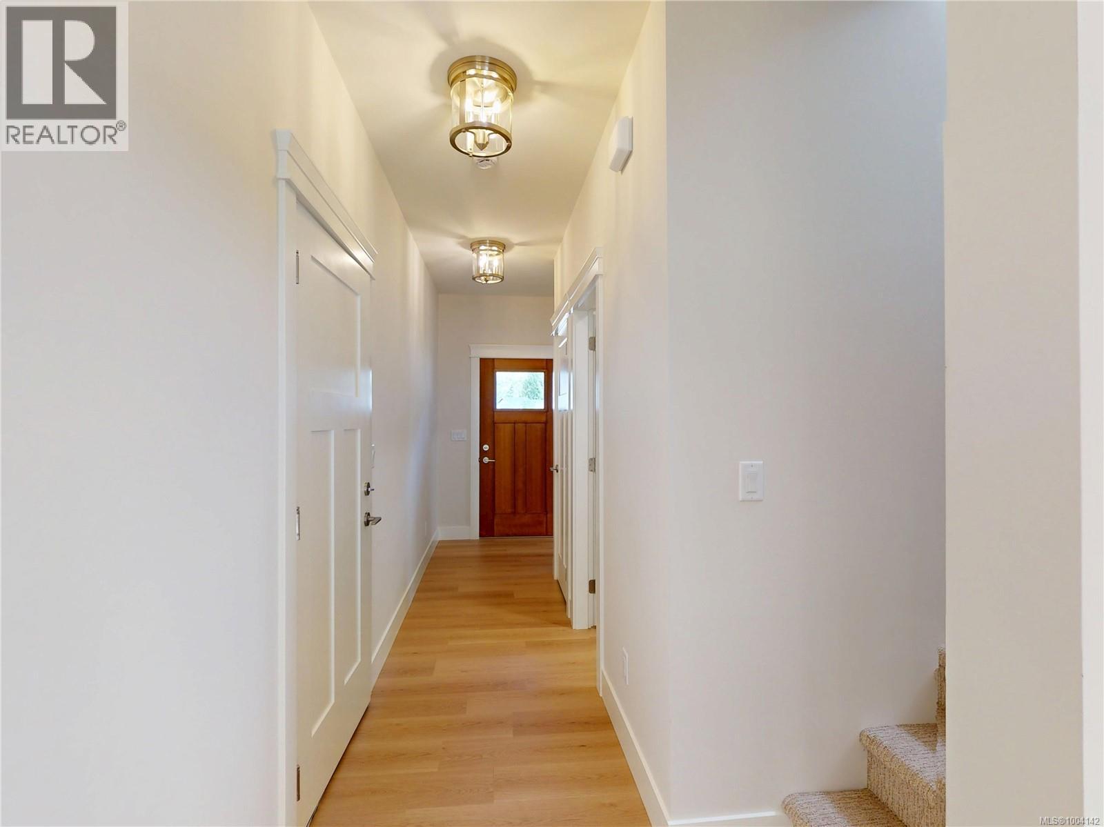 Photo 14 of 6923 Ridgecrest Rd, Sooke BC