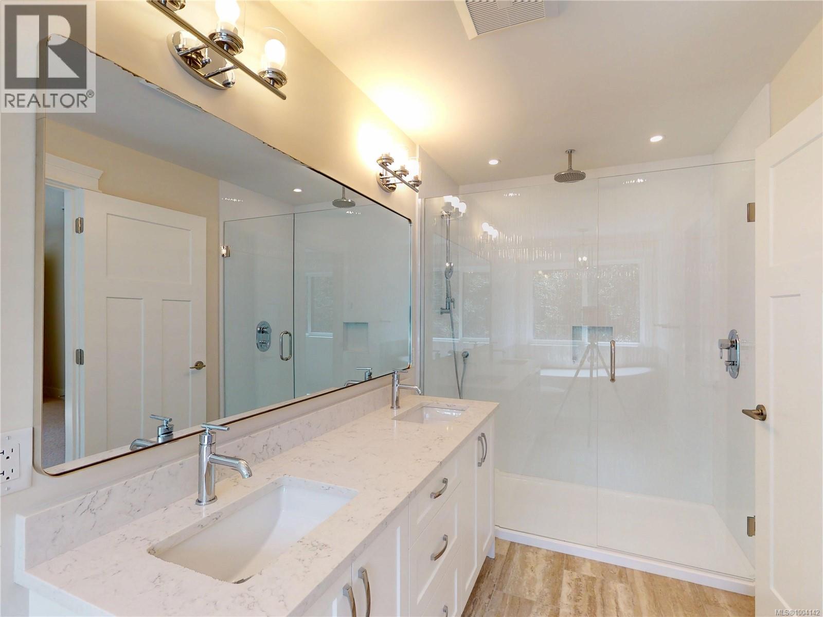 Photo 24 of 6923 Ridgecrest Rd, Sooke BC