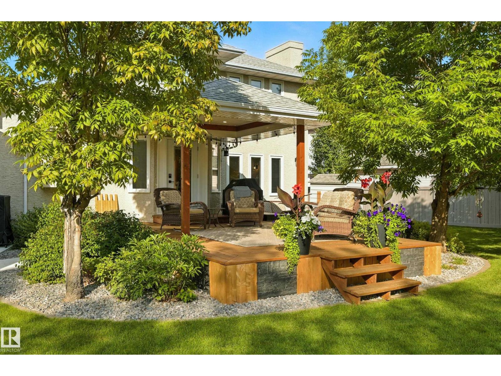 Photo 1 of 3634 31 A St Nw, Edmonton AB