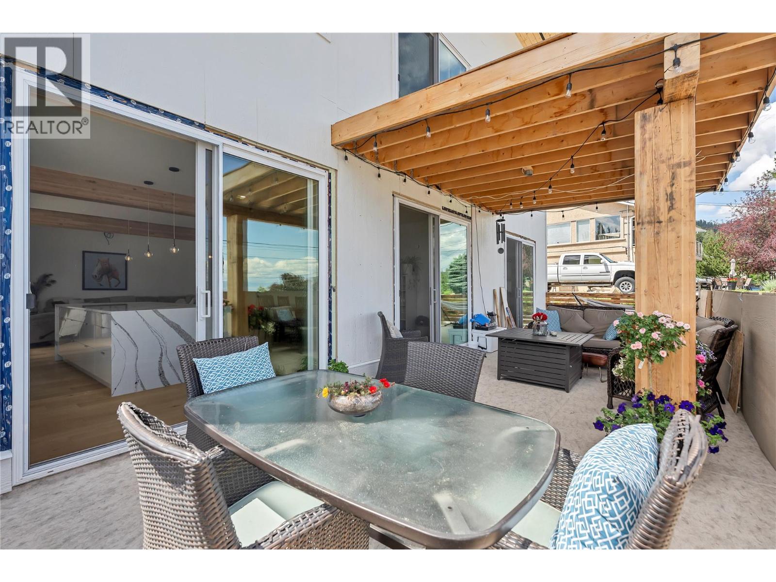  6074 Jackson Crescent, Peachland