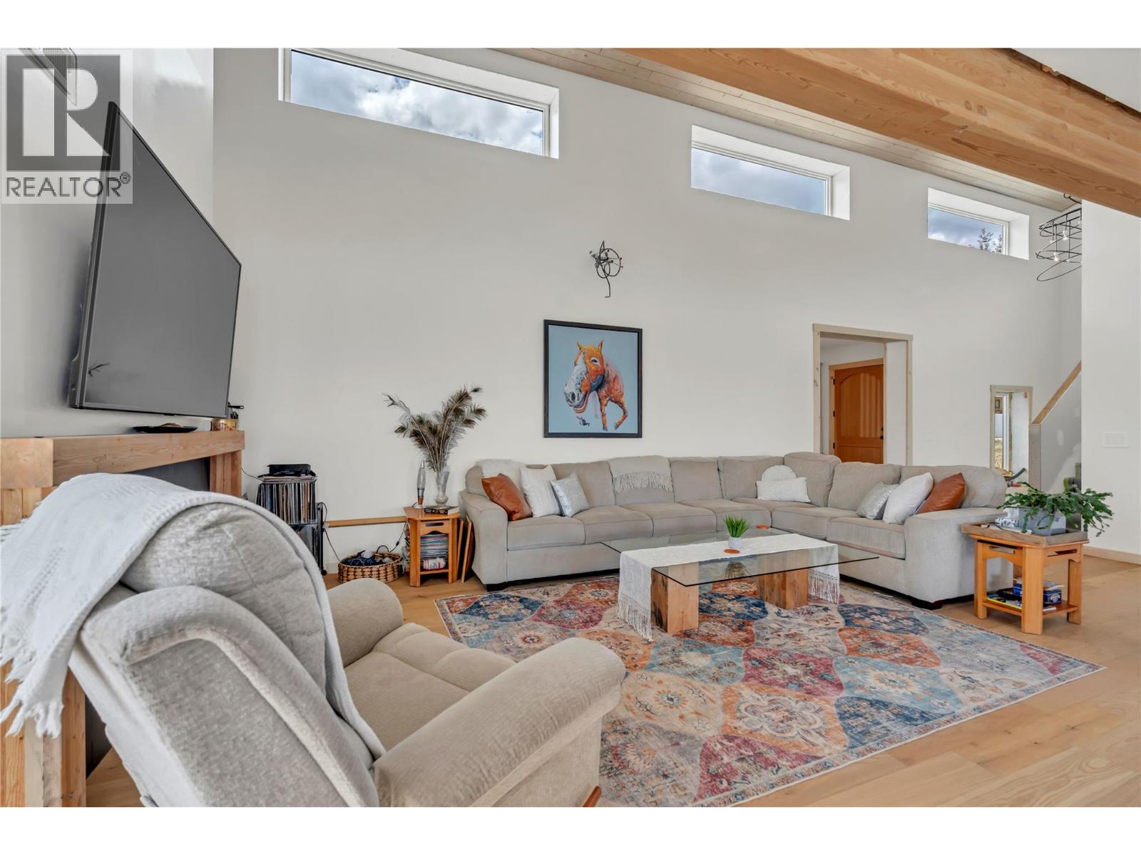  6074 Jackson Crescent, Peachland