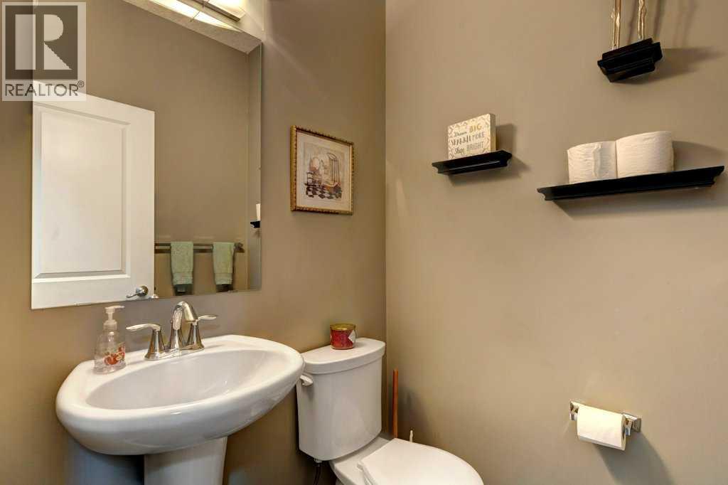 Photo 15 of 164 Walden Square Se, Calgary AB