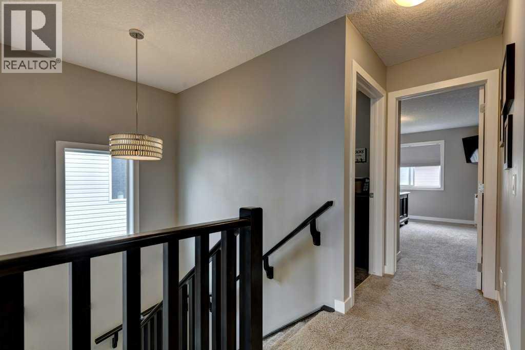 Photo 16 of 164 Walden Square Se, Calgary AB