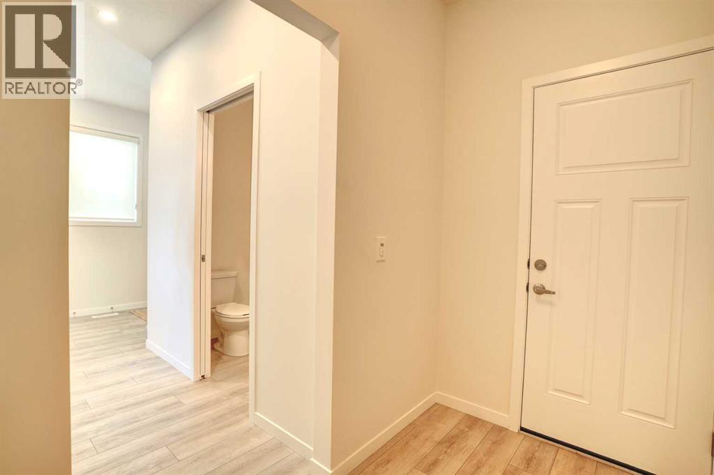 Photo 22 of 876 Seton Circle Se, Calgary AB