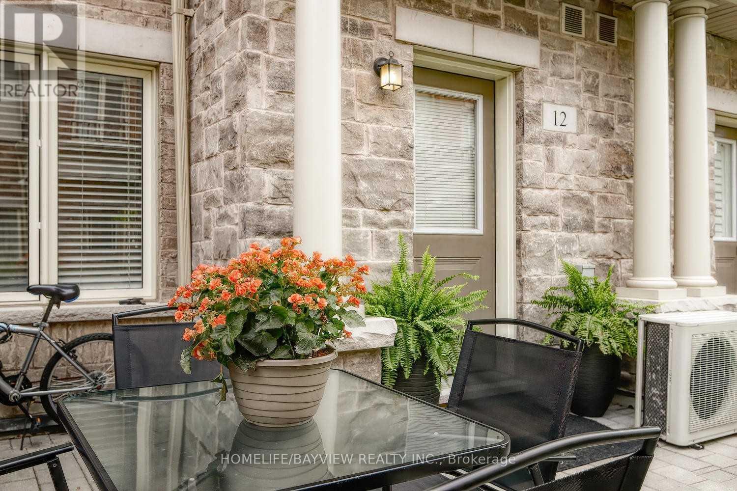 Photo 36 of Th 12 25 Coneflower Crescent, Toronto ON