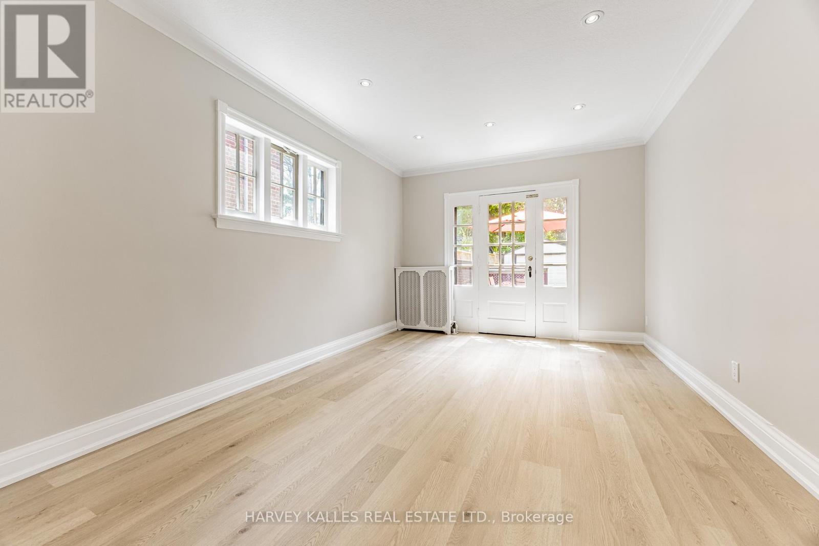 Photo 15 of 1836 Bathurst Street, Toronto ON