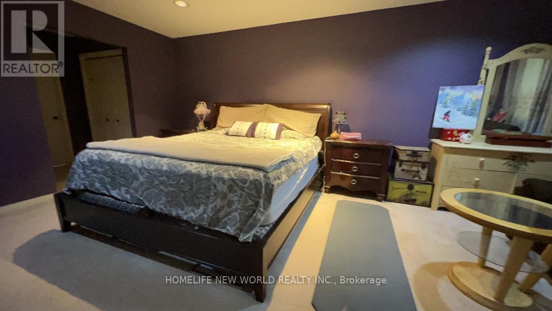 Photo 2 of 38 Marcelline King Room Crescent, Toronto ON