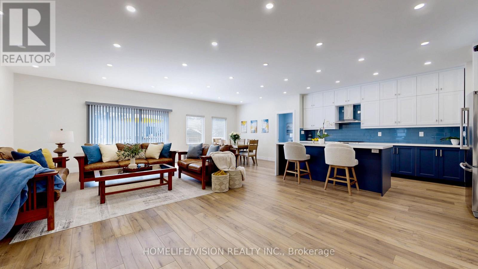 Photo 5 of 740 Midland Avenue, Tay ON