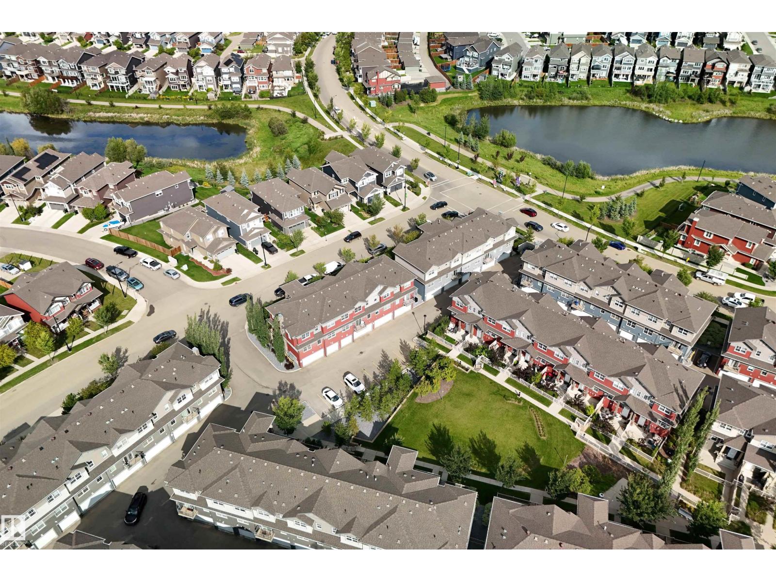 Photo 15 of 4021 Orchards Dr Sw, Edmonton AB