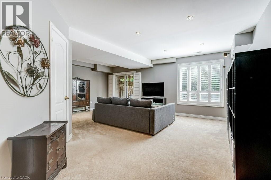 Photo 23 of 4134 Medland Drive, Burlington ON
